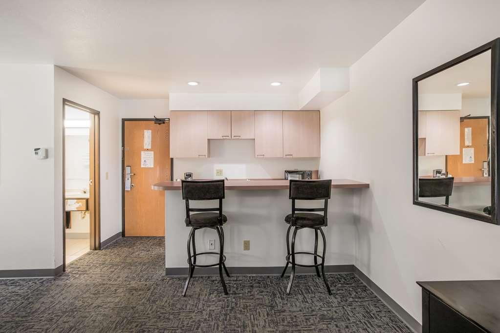 Americas Best Value Inn & Suites-Birch Run Quarto foto